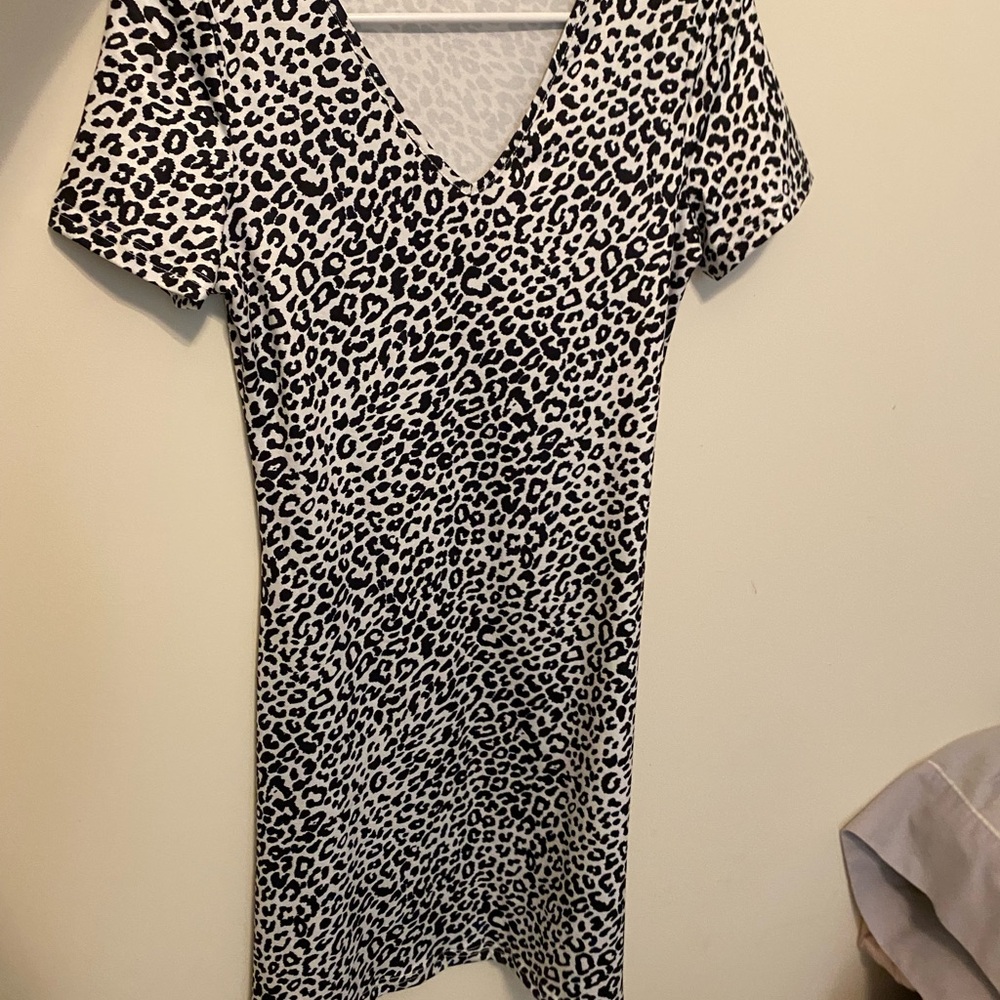 Stylish Black and White Leopard Print Dress